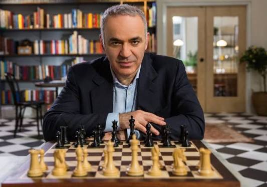 أبرز تصريحات المشاهير الداعمة لمنتخب مصر بعد الظلم التحكيمي أمام الأرجنتين في كأس العالم 2026 5 غاري كاسباروف (بطل العالم السابق في الشطرنج)